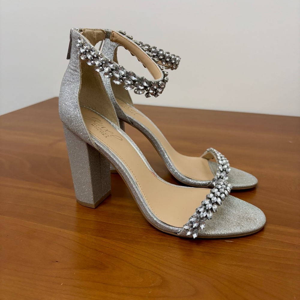 Jewel Badgley Mischka Mayra Silver Rhinestone Heels Sandal Wedding